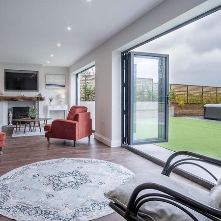 Kiln Park Farmhouse - 4 Bedroom Cottage - Narberth Buitenkant foto