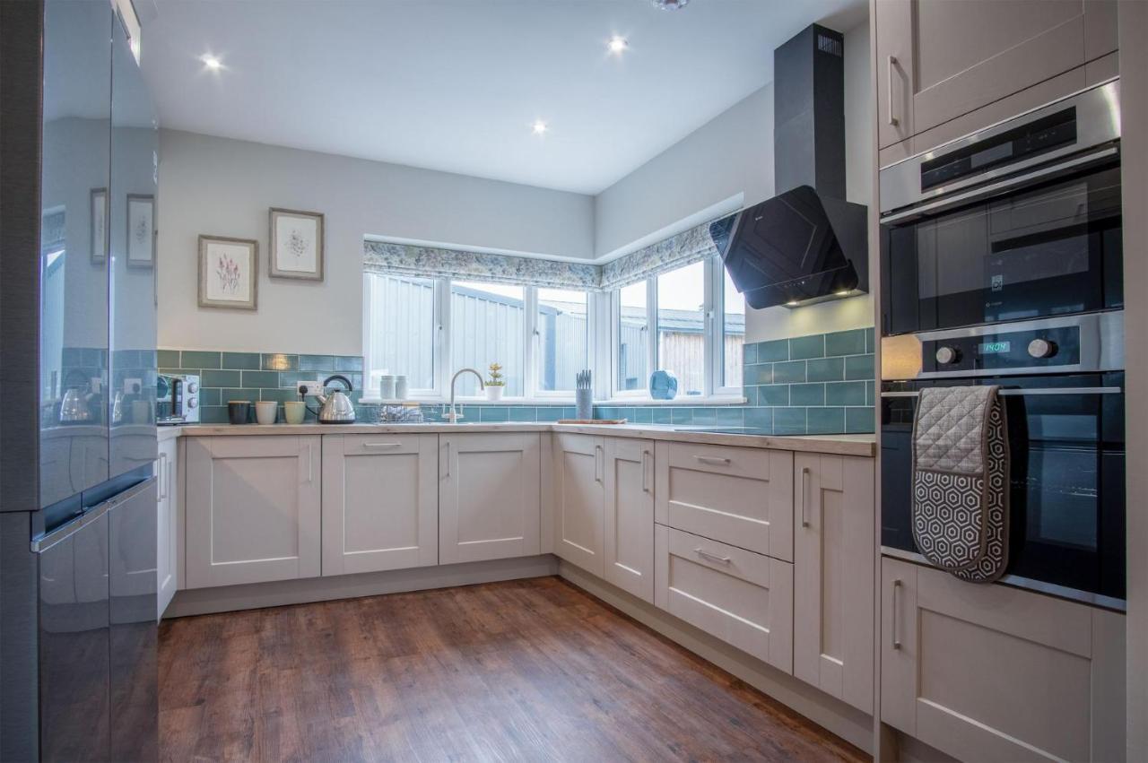 Kiln Park Farmhouse - 4 Bedroom Cottage - Narberth Buitenkant foto
