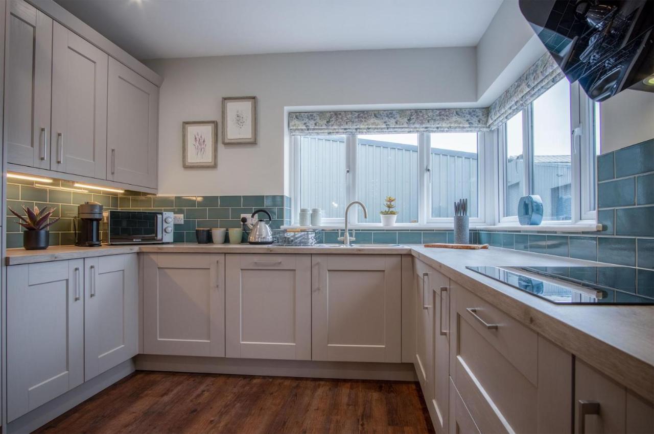 Kiln Park Farmhouse - 4 Bedroom Cottage - Narberth Buitenkant foto